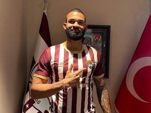 Bandırmaspor Cebio Soukuo İle 1,5 Yıllık Sözleşme İmzaladı