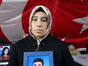 Terör Mağduru Aileler, Bin 226 Gündür Hdp’nin Kapısında Evlatlarını İstiyor