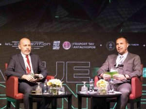 Cüneyt Çakır: "Türk Hakemliği Eski Günlerine Dönecek"