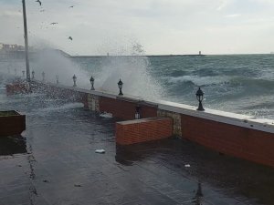 Marmara’da Şiddetli Fırtına