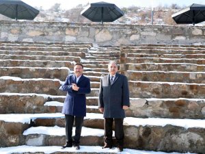 Kayseri Valisi Çiçek’ten Zincidere Mesire Alanı’na Övgü