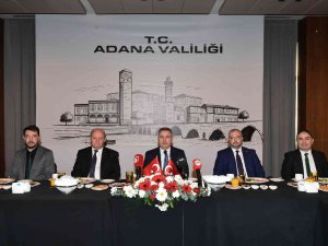 Adana Valisi Elban: “Gazeteciler Zor Şartlarda Doğru Bilgiyi Vermek İçin Mücadele Ediyor”