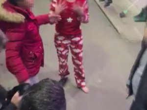 Darp Raporu Almak İçin Geldiği Hastanedeki Hemşirelere Saldırdı