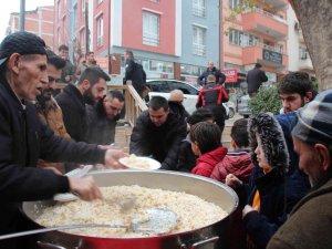 Bilecik’te Eski Ülkü Ocakları Genel Başkanı Sinan Ateş İçin Mevlit Düzenlendi