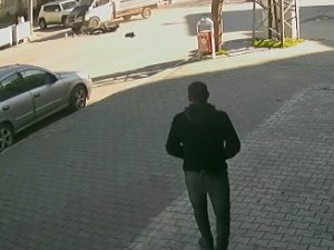 Otomobilden Kaçtı, Kamyona Çarptı