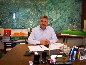 Başkan Akçadurak: “Gazeteciler Köprü Vazifesi Görüyor”
