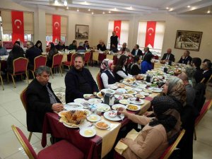 Vali Polat, Gazeteciler Gününü Kutladı