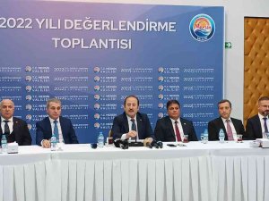 Vali Pehlivan: "Akdeniz Sahil Yolunun 200 Kilometrelik Kısmı Tamamlandı"