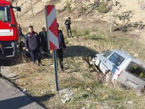 Kahramanmaraş’ta Ticari Araç Şarampole Düştü: 5 Yaralı