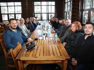 Başkan Akkaya Gazetecilerin Gününü Kutladı