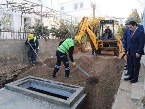 Başkan Aras, Dere Sokak’ta İncelemelerde Bulundu