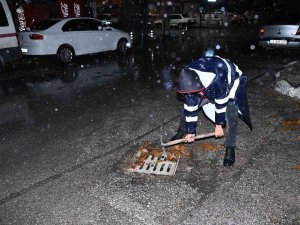 Manisa’da Birimler Yağışa Karşı Teyakkuza Geçti