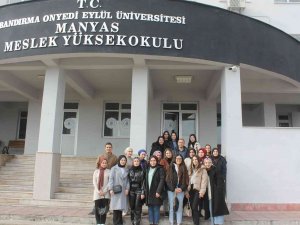 Öğrencilerinden Serebral Palsi Hastası Çocuklara Yardım Eli