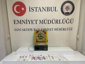 Sancaktepe’de Kıraathanede Kumar Oynayan 4 Kişiye 16 Bin 220 Tl Ceza