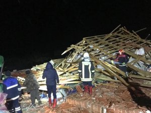 Çatısı Çöken Ahırda 30’a Yakın Küçükbaş Hayvan Telef Oldu