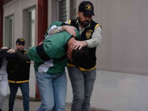 Liseli Genci Çocuk Parkında Öldüren 7 Şüpheli Tutuklandı