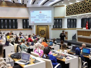 Meram’da Öğretmenlere Erasmus Proje Yazma Eğitimi