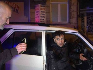 Arabasını Çalan Hırsıza Seslendi ; “Allah Belanı Versin; Gece Beni Buralara Kadar Yordun”