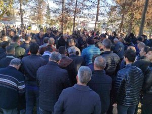 İ̇zmit’te Öldürülen Sağlık Çalışanı Memleketi Şanlıurfa’da Defnedildi