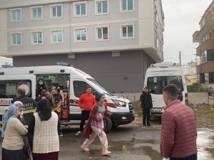 Mutfakta Yangın Çıktı, 11 Kişi Hastanelik Oldu