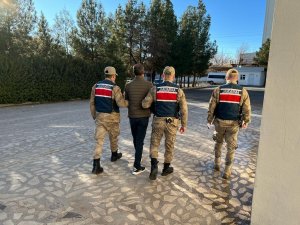 Diyarbakır’da Kesinleşmiş Hapis Cezası Bulunan Uyuşturucu Taciri Tutuklandı