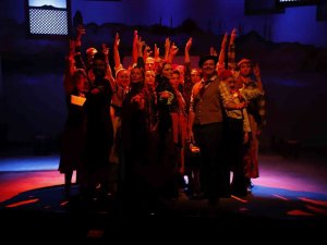 Nevü’de ‘Aşkımız Aksaray’ın En Büyük Yangını’ Adlı Tiyatro Oyunu Sahnelenecek