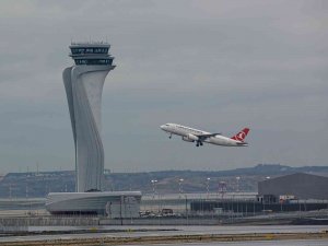 Bakan Karaismailoğlu: “2022’de Havalimanlarımızda 182,3 Milyon Yolcumuzu Ağırladık”