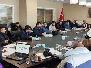 Başkan Süer Gazetecilerle Bir Araya Geldi