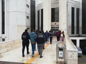 Balıkesir’de Uyuşturucu Operasyonunda 544 Gram Metamfetamin Ele Geçirildi, 5 Kişi Tutuklandı
