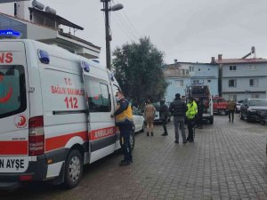 Masa Üstü Şöminesi Patladı 4 Kişi Yaralandı
