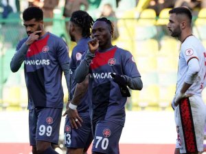 Karagümrük, Trabzonspor’un Talebi Doğrultusunda Kouassi İle Yollarını Ayırdı