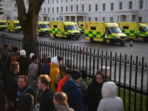 İ̇ngiltere Ve Galler’de Ambulans Çalışanları İkinci Kez Grevde