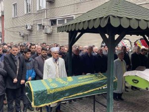 İ̇ki Arkadaş Aynı Anda Defnedildi