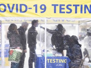 Abd’de Covid-19 Nedeniyle Halk Sağlığı Acil Durumu Nisana Kadar Uzatıldı