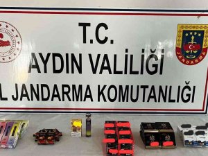 Nazilli’de Kaçak Ürünler Jandarmaya Takıldı