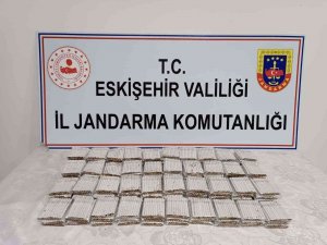 Satmak İstediği Tütün Dolu Makaronlar İle Birlikte Yakalandı