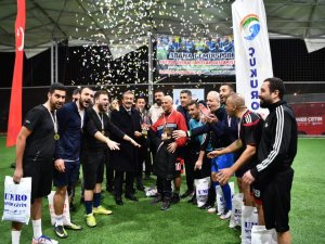 Çukurova Belediyesi Birimleri Arası Futbol Turnuvası Sona Erdi