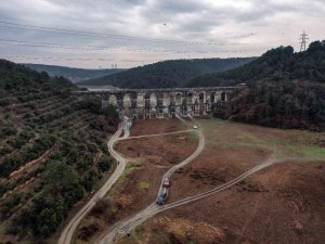 İ̇stanbul’da Kuraklık Beraberinde Kirliliği Getirdi