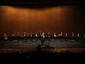 Cumhuriyet’in 100’üncü Yılı Şarkılarla Kutlandı