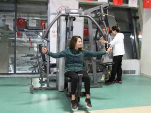 Menteşe’de Ücretsiz Fitness Salonu Açıldı
