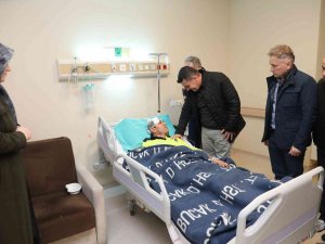 Kontrol Noktasında Polise Çarpıp Kaçan Sürücü Tutuklandı