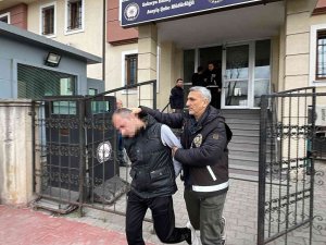 Eğlence Mekanlarının Çatışmasında Cinayet Şüphelisi Olarak Aranıyordu Yakalandı