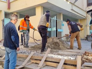 Gölbaşı İlçesindeki Camilerde Bakım Çalışması