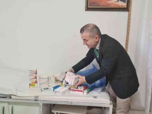 Kullanılmayan İlaçları İhtiyaç Sahiplerine Ulaştırıyor