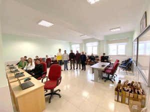 Hediye Bilgisayarlar İle Bilişim Sınıfı Kurdular