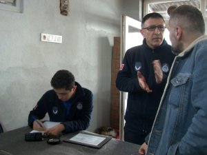 Arnavutköy’de Polis Ekipleri Tarafından Okullar Ve Çevresinde Denetim Yapıldı