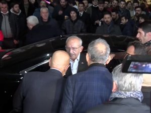 Chp Lideri Kılıçdaroğlu, Akşener’i Hastanede Ziyaret Etti
