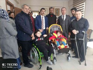 Vali Yardımcısı Köroğlu'ndan Engeliler Derneğine Ziyaret
