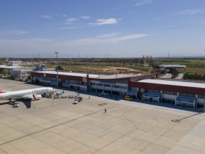Malatya’da Bir Yılda 665 Bin 895 Kişi Uçakla Seyahat Etti
