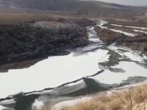 Aras Nehri Buz Tuttu